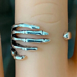 Skeleton Hand Silver Tone Adjustable Ring